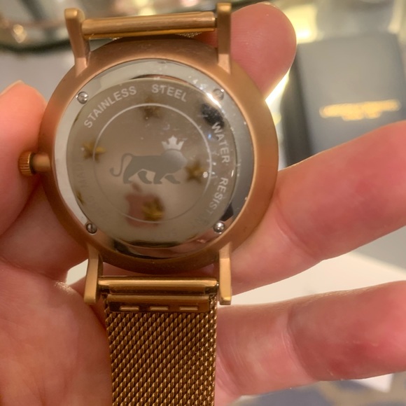 Larrson and Jennings rose gold watch with box - Picture 5 of 6